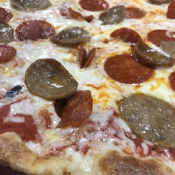 Joe's Italian Kitchen - Pepperoni and Italian Sausage Pizza - Italian Near Me - Pflugerville, Texas Joe's Italian Kitchen - Pepperoni and Italian Sausage Pizza - Italian Near Me - Pflugerville, Texas