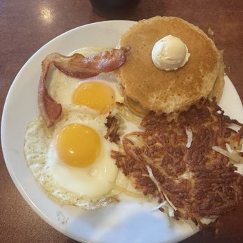 Maitland Breakfast Club - Sunny side up, eggs, bacon, hashbrowns, and pancakes - Breakfast & Brunch Near Me - Altamonte Springs, Florida Maitland Breakfast Club - Sunny side up, eggs, bacon, hashbrowns, and pancakes - Breakfast & Brunch Near Me - Altamonte Springs, Florida