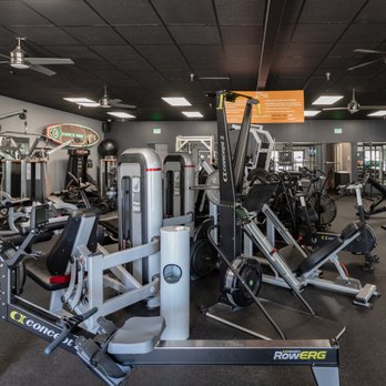 Destin Athletic Club - Gyms Near Me - Destin, Florida Destin Athletic Club - Gyms Near Me - Destin, Florida