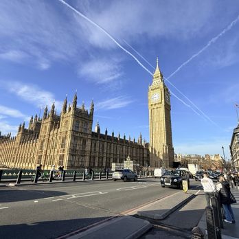Big Ben - Landmarks & Historical Buildings Near Me