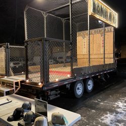 Bend Axe Throwing