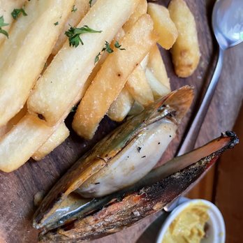 The Patriot - Mussels and chips - Pubs Near Me - Auckland, AUK The Patriot - Mussels and chips - Pubs Near Me - Auckland, AUK