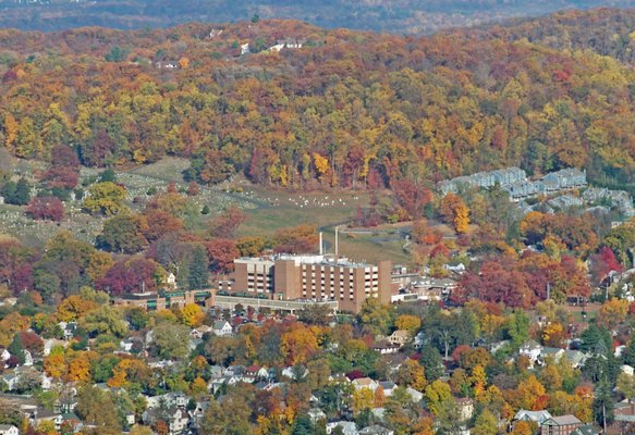 Montefiore Nyack Hospital by null