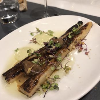 Los Fueros - White Asparagus - Tapas Bars Near Me - Bilbao, BI Los Fueros - White Asparagus - Tapas Bars Near Me - Bilbao, BI