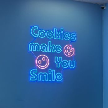 Cookie Chris - Desserts Near Me - Richmond, Virginia