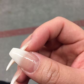 Sunshine Spa & Nails - Did not completely fill my nail - Piercing Near Me - Toronto, Ontario