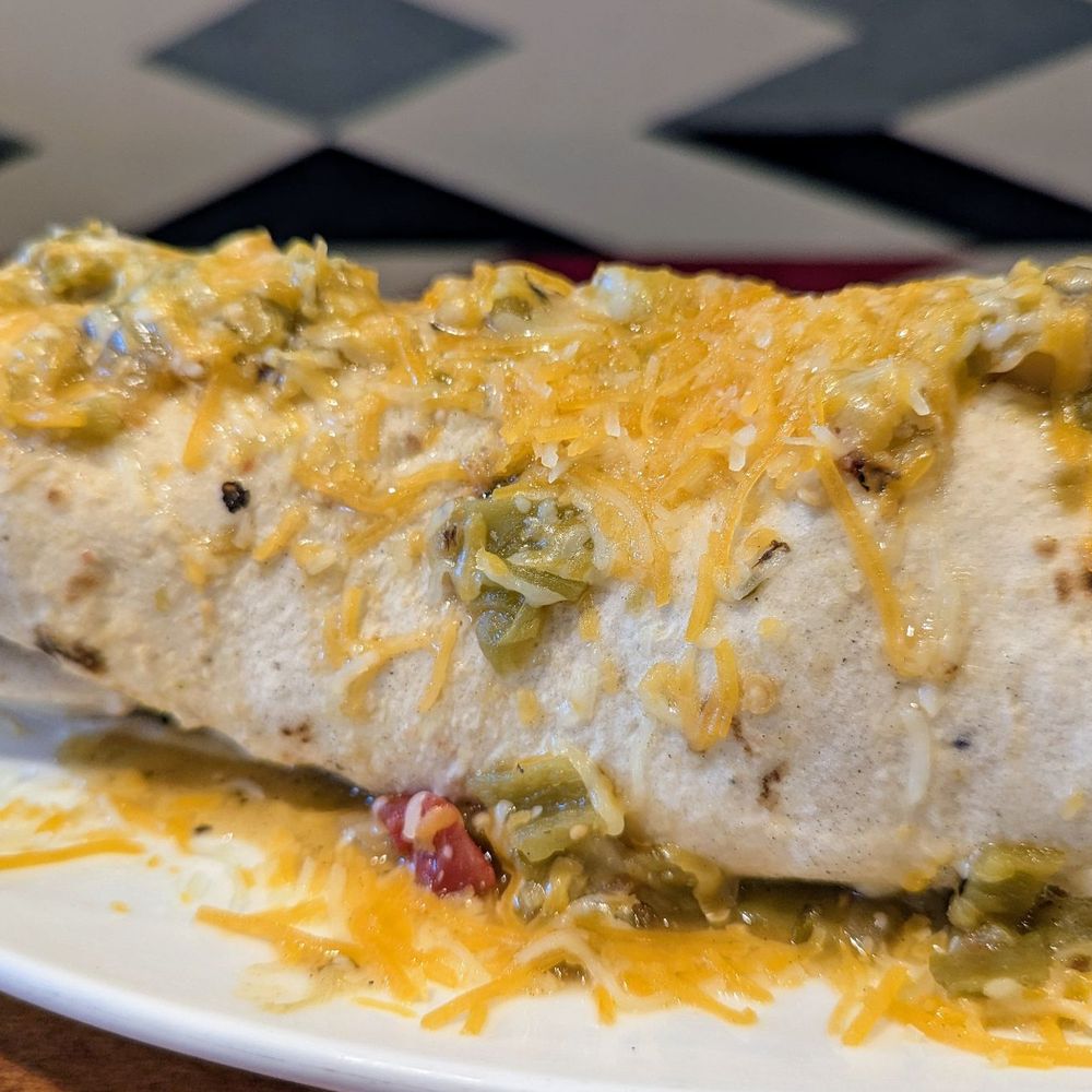 Indian Pueblo Kitchen - Two-egg breakfast burrito (that's not a lot of egg) with a skimpy portion of chile - New American Near Me - Albuquerque, New Mexico