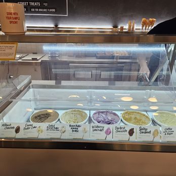 Jeni's Splendid Ice Creams - Flavors - Ice Cream & Frozen Yogurt Near Me - Saint Louis, Missouri Jeni's Splendid Ice Creams - Flavors - Ice Cream & Frozen Yogurt Near Me - Saint Louis, Missouri