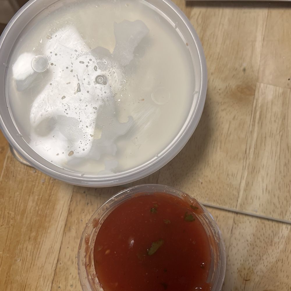 Señor Jalapeño´s - Asked for sour cream on the side instead of on the bowl... Got a huge container of sour cream and a small container of salsa - Mexican Near Me - Lambertville, Michigan Señor Jalapeño´s - Asked for sour cream on the side instead of on the bowl... Got a huge container of sour cream and a small container of salsa - Mexican Near Me - Lambertville, Michigan