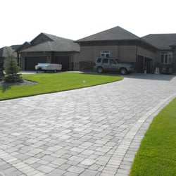 Designer Landscapes - Driveway by Designer Landscapes