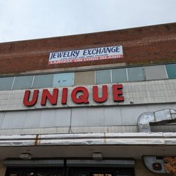 MyUnique Thrift - Levittown - Back Entrance