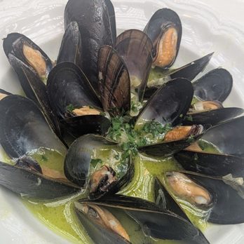 BLVD Steakhouse - Mussels - New American Near Me - Chicago, Illinois