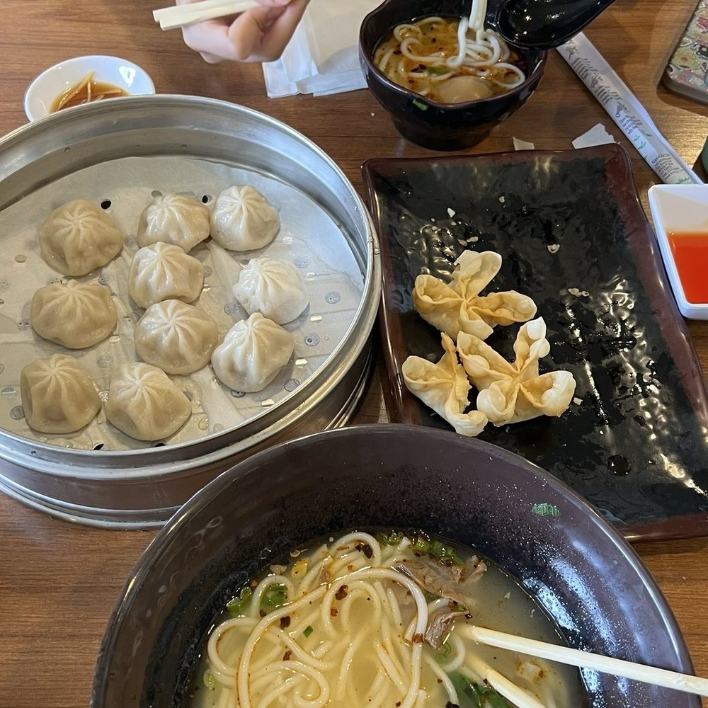 braised beef noodle soup, Soup dumpling/