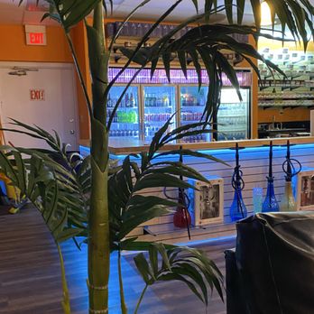 Damascus Hookah Lounge - Hookah Bars Near Me - Winston-Salem, North Carolina
