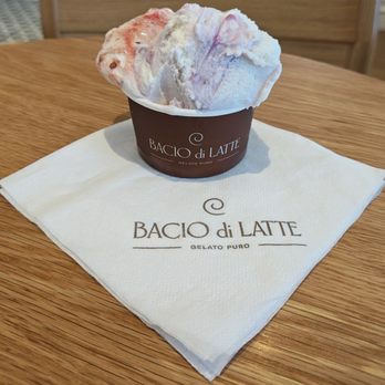 Bacio Di Latte - My cup (piccolo) of Blueberry & Ricotta and Strawberry Cheesecake - Gelato Near Me - La Jolla, California Bacio Di Latte - My cup (piccolo) of Blueberry & Ricotta and Strawberry Cheesecake - Gelato Near Me - La Jolla, California