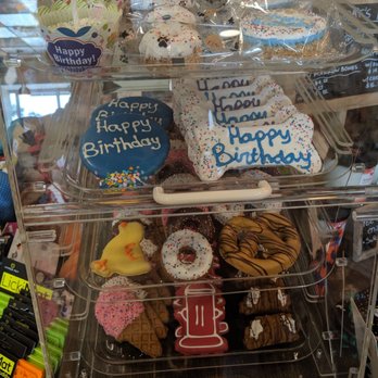 Pet Wants GVL - Birthday treats - Pet Stores Near Me - Greenville, South Carolina Pet Wants GVL - Birthday treats - Pet Stores Near Me - Greenville, South Carolina