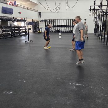 CrossFit On the Plains - Practicing double unders - Interval Training Gyms Near Me - Auburn, Alabama CrossFit On the Plains - Practicing double unders - Interval Training Gyms Near Me - Auburn, Alabama