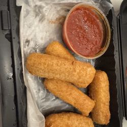 West Avenue Pizzeria