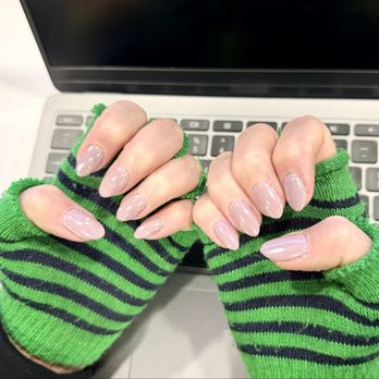 Queen Nails & Spa - Frosty Fall Chrome DC #078 BeigeRose - Nail Salons Near Me - Las Vegas, Nevada Queen Nails & Spa - Frosty Fall Chrome DC #078 BeigeRose - Nail Salons Near Me - Las Vegas, Nevada