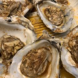 Garlic oysters