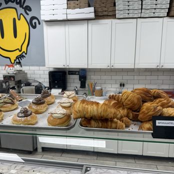Frankie’s Italian Deli - bakery - Delis Near Me - Riverview Fl, Florida