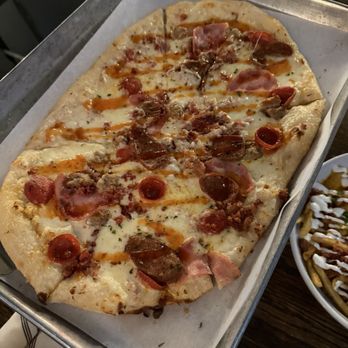 Elgin Park - Pizza - Sports Bars Near Me - Tulsa, Oklahoma
