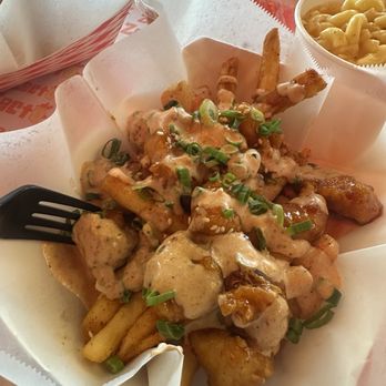 Zecto Hot Chicken - Sweet Chili Zecto Fries - Chicken Wings Near Me - Fullerton, California Zecto Hot Chicken - Sweet Chili Zecto Fries - Chicken Wings Near Me - Fullerton, California