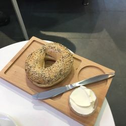 La Jonction Coffee - Fresh bagel and cream cheese. Yerm