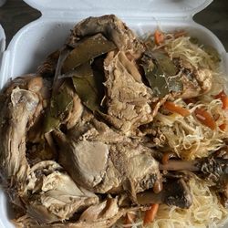 Ono Pinay Kitchen - Shoyu chicken plate