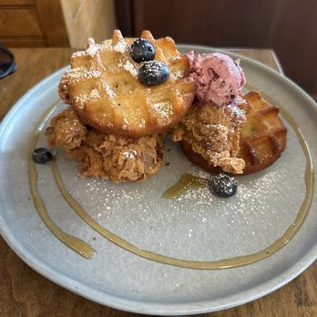 The Monroe - Chicken and waffles - New American Near Me - Orlando, Florida