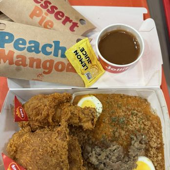 Jollibee - Peach Mango Pie, Ube Pie, spicy chicken, gravy, Palabok Fiesta - Fast Food Near Me - Concord, California
