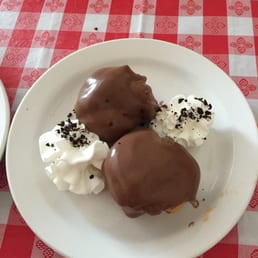 Profiteroles