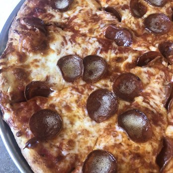Frank's Pizzeria - Pepperoni pizza was nice and crispy - Pizza Near Me - Niagara Falls, Ontario Frank's Pizzeria - Pepperoni pizza was nice and crispy - Pizza Near Me - Niagara Falls, Ontario