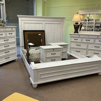 Going Twice - Furniture Stores Near Me - Mooresville, North Carolina