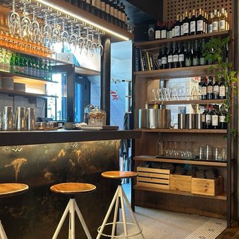 Evelina - Bar - Italian Near Me - Brooklyn, New York Evelina - Bar - Italian Near Me - Brooklyn, New York