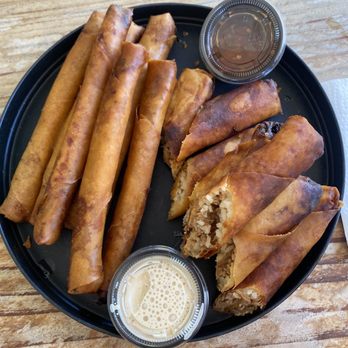 Lia’s Lumpia - Regular lumpia, chicken adobo lumpia - Filipino Near Me - San Diego, California