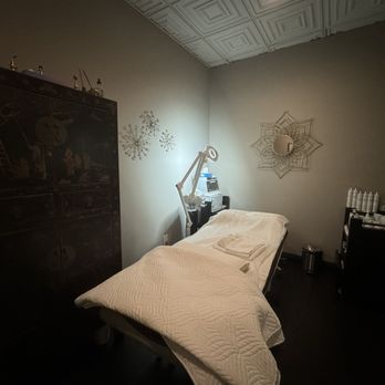 BG Medical Aesthetics - Facial room - Skin Care Near Me - San Gabriel, California BG Medical Aesthetics - Facial room - Skin Care Near Me - San Gabriel, California