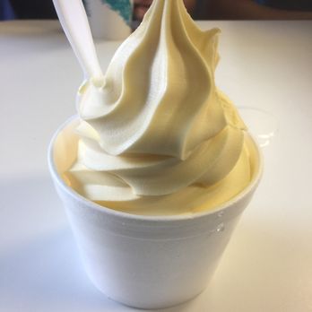 Charlie's Supreme Ice Cream - Dole Whip ice cream - Ice Cream & Frozen Yogurt Near Me - Logan, Utah