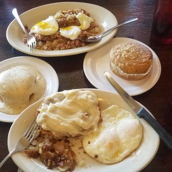 Farmhouse Restaurant - American Near Me - Benson, Arizona Farmhouse Restaurant - American Near Me - Benson, Arizona