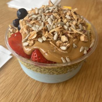 Pur Bowls - Cocolina bowl! - Acai Bowls Near Me - Orange, California Pur Bowls - Cocolina bowl! - Acai Bowls Near Me - Orange, California