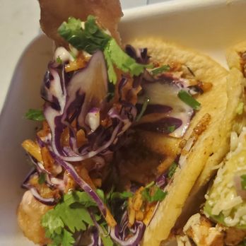 Tocaya Modern Mexican - Baja taco, little sauce - Mexican Near Me - Burbank, California