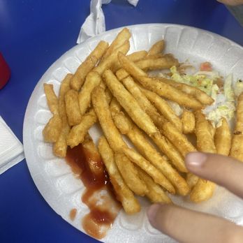 George's Famous Gyros - Crispy tasty fries. Huge portion as a side. - Greek Near Me - Scottsdale, Arizona