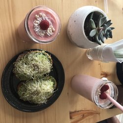 Rise and Shine - Strawberry peach smoothie and avocado toast was amazing!!!!!