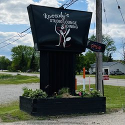 Kassidy’s Studio Lounge - Front Sign