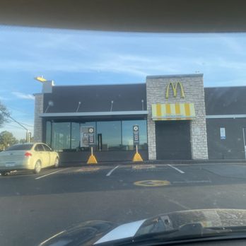 McDonald's - Burgers Near Me - Phoenix, Arizona
