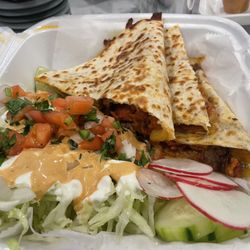 Catrina's Food Truck - Campechanos quesadilla