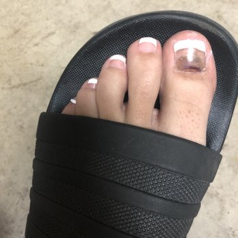 Kelly's Nails & Spa - Nail Salons Near Me - Modesto, California