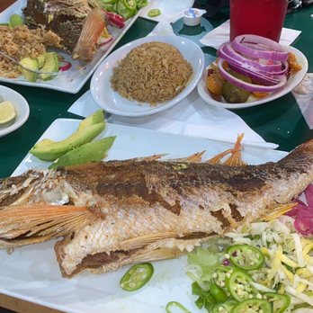 Vida Mariscos - Whole snapper - Seafood Near Me - Houston, Texas Vida Mariscos - Whole snapper - Seafood Near Me - Houston, Texas