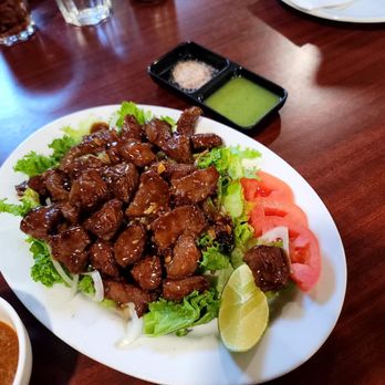 Rainier Restaurant - Vietnamese Near Me - Seattle, Washington