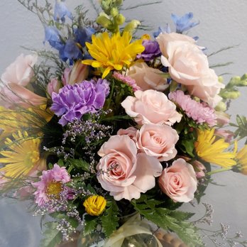 Eau Gallie Florist - Florists Near Me - Melbourne, Florida Eau Gallie Florist - Florists Near Me - Melbourne, Florida